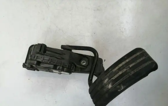 Renault Espace - Grand espace IV Accelerator throttle pedal 6PV00811922 8200007512