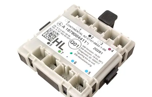 Mercedes-Benz C W205 Door control unit/module 1679004411 202511070823