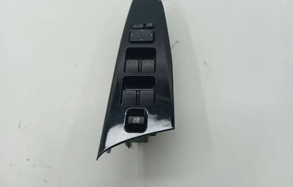 Mazda CX-7 Electric window control switch EH82684L1