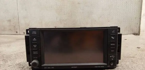 Chrysler Grand Voyager V Radio/CD/DVD/GPS head unit P05091654AE T00BE156371885