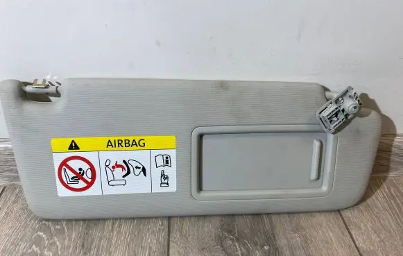 Skoda Octavia Mk3 (5E) Sun visor 5G0857552 5G0857552DC