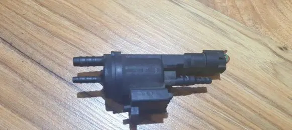 Mercedes-Benz SLK R170 Turbo solenoid valve 0025401497 48B43625B00