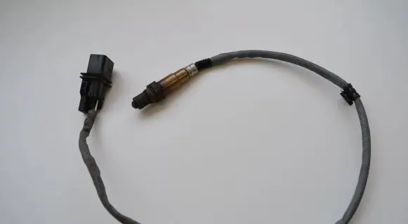 Mercedes-Benz C W203 Lambda probe sensor 0025401817