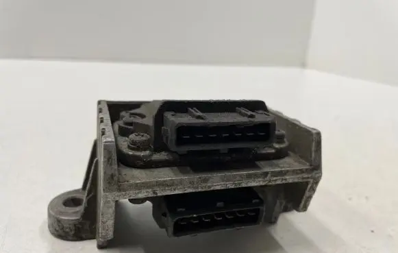 Renault Laguna I Ignition amplifier control unit 7700853731 5WK6502 7700857407