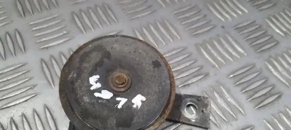 Nissan X-Trail T30 Horn signal