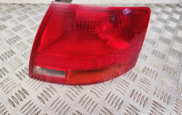 Audi A4 S4 B7 8E 8H Rear/tail lights 8E9945096E