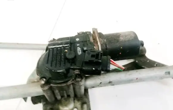 Volkswagen PASSAT B7 Wiper motor 3AB955419A SW0654HW024