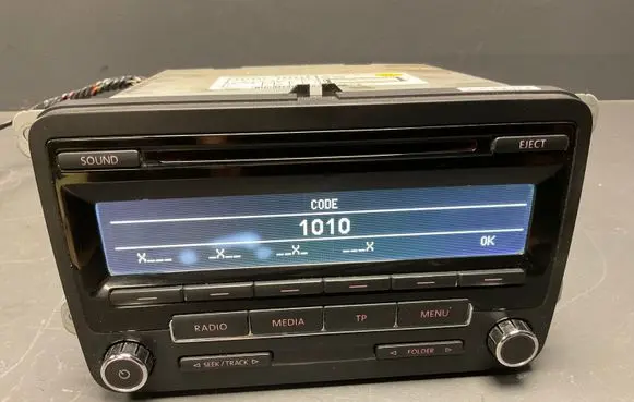 Seat Toledo IV (NH) Radio/CD/DVD/GPS head unit 6JA035186 NOTCODE