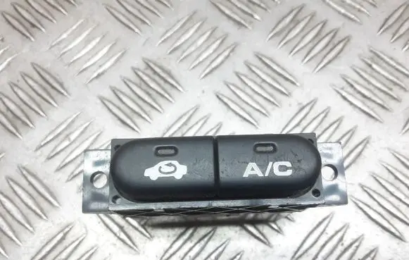 Honda HR-V Interior fan control switch 