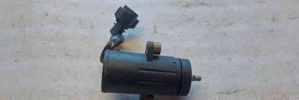 Volkswagen Golf III Accelerator pedal position sensor 0205001034 028907475C