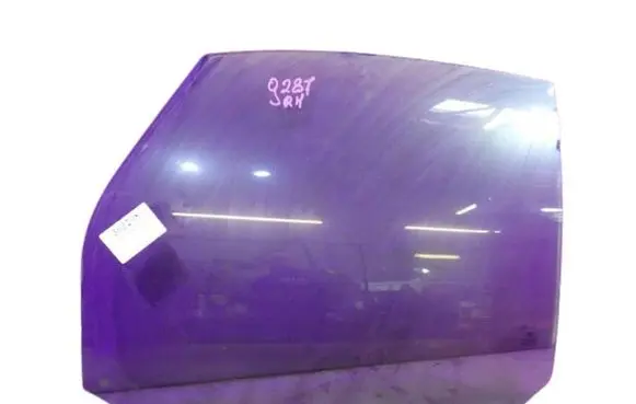 Ford Focus C-MAX Front door window glass four-door 