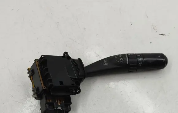 Subaru Legacy Wiper control stalk 17A164LH
