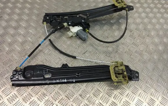 BMW 5 F10 F11 Front door window regulator with motor 7182131