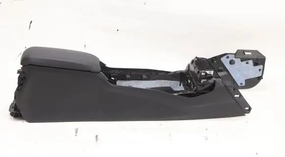 BMW 1 F40 Other center console (tunnel) element 5781649