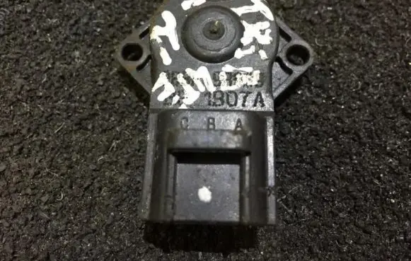 Mazda Tribute Throttle valve position sensor 