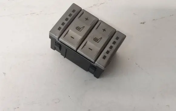Ford S-MAX Seat heating switch 6M2T19K314AC