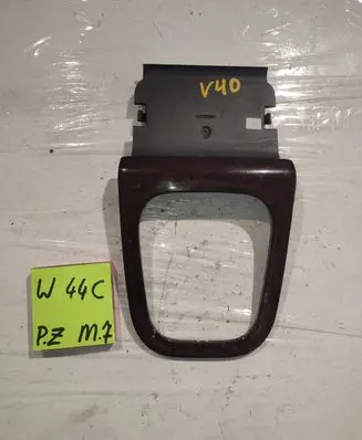 Volvo S40, V40 Gear shifter surround trim plastic 30416535