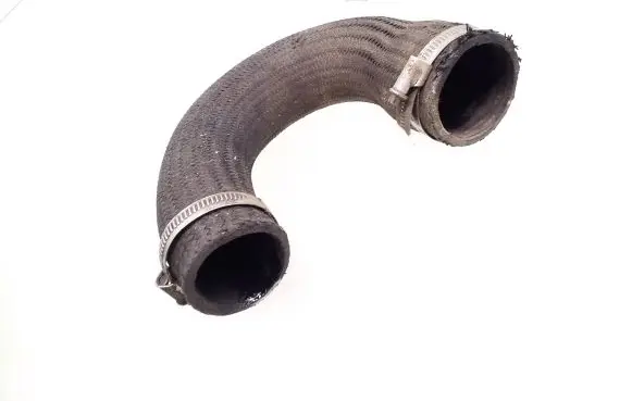Intercooler hose/pipe
