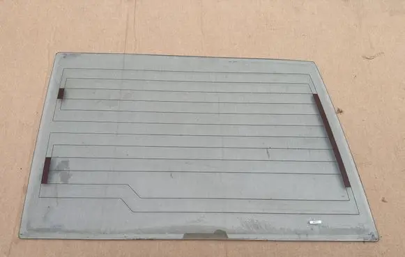 Nissan Patrol Y60 Rear door window glass 9031206J12