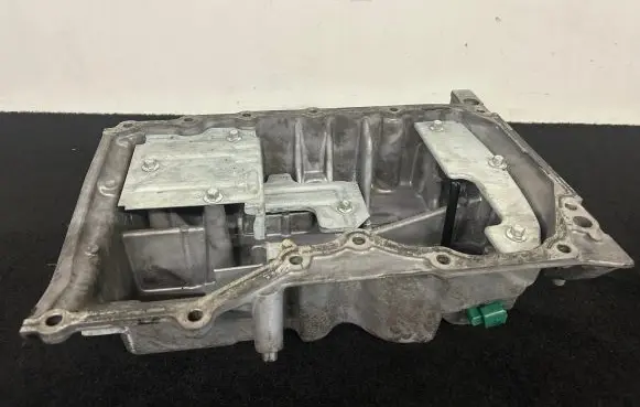 Ford Mondeo MK IV Oil sump AG9G6675BB BB5E6675AA AG9E6675AA