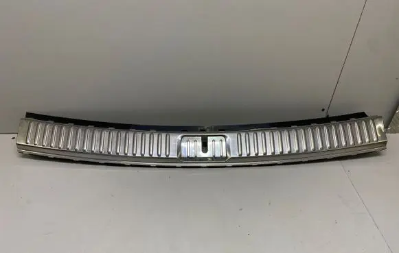 Porsche Cayenne (92A) Trunk/boot sill cover protection 7P0863459B