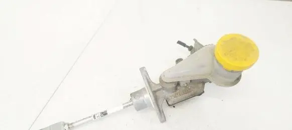 Subaru Outback Clutch master cylinder 