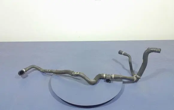 BMW M4 F82 F83 Engine coolant pipe/hose 6832804