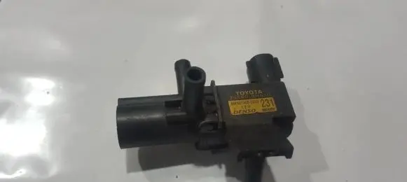 Toyota Camry Turbo solenoid valve 258600h020 25860-0h020
