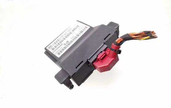 Volkswagen Tiguan Gateway control module 1K0907530S 5WK50011K