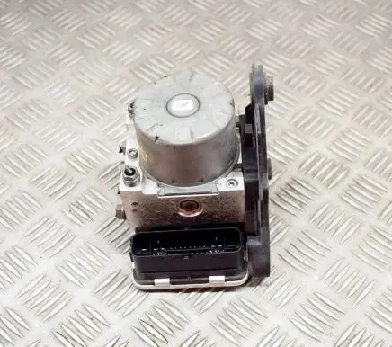 Volkswagen Golf VII ABS Pump 5Q0614517EE 5Q0614235