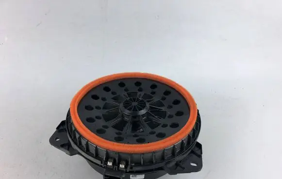 Subaru Outback (BS) Rear door speaker 86301AL110