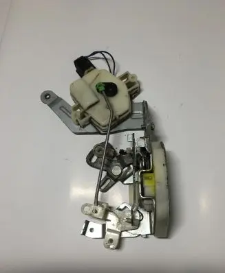 Mitsubishi Pajero Tailgate/trunk/boot lock/catch/latch