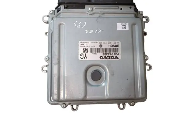 Volvo S60 Engine control unit/module P31303388 0281015286 1039S30755