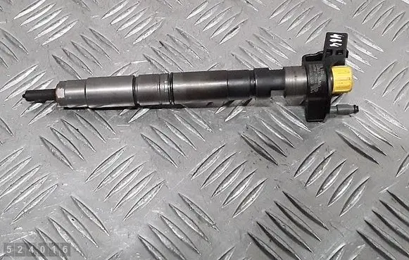 Audi A5 Sportback 8TA Fuel injector 0445116030 03L130277