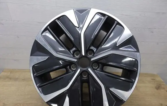 R19 alloy rim