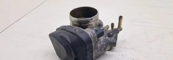 Skoda Octavia Mk1 (1U) Throttle valve 06A133062A 408238323001 00512I