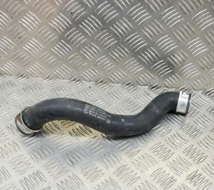 Mercedes-Benz C W204 Engine coolant pipe/hose A2045011582
