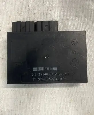 Volkswagen Golf IV Other control units/modules 1C0962258J 5ZA00795550