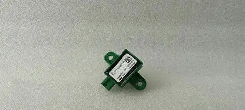 Mercedes-Benz E W212 Airbag deployment crash/impact sensor A1729056100