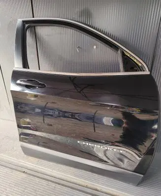 Jeep Cherokee Front door CHEROKEEKLDRZWI