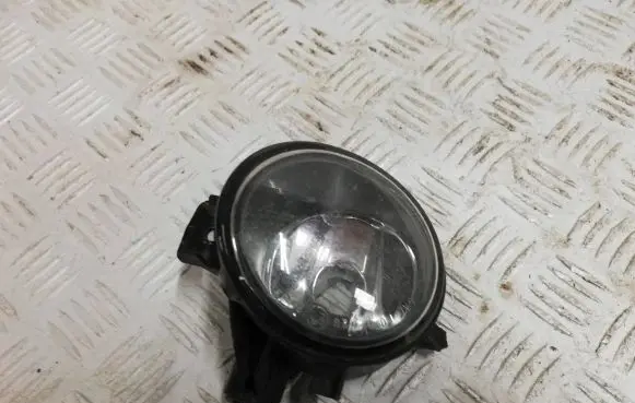 BMW X3 E83 Front fog light 6924656 89203661 131017