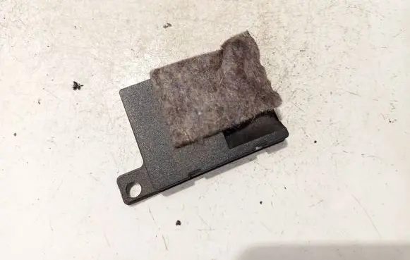 BMW 3 E46 Antenna control unit 8450692846101 84506928461-01