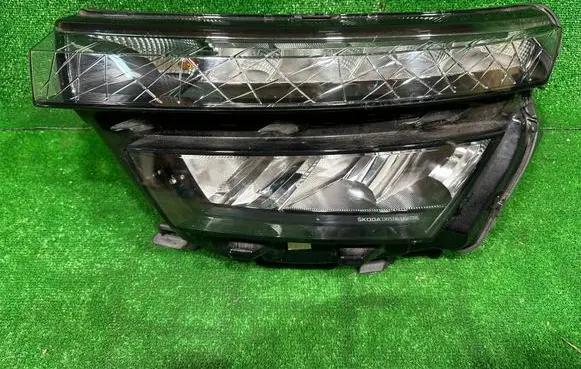 Skoda Kamiq Headlight/headlamp 658941015