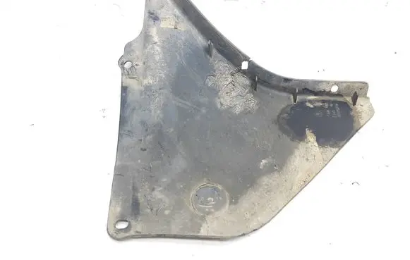 Dodge Challenger Front mudguard 68255236AB