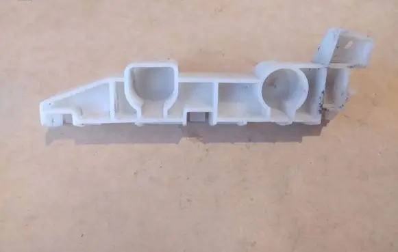 Mitsubishi Space Star Rear bumper mounting bracket 3v44x