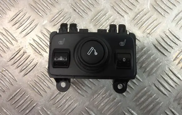 Ford C-MAX II Seat heating switch CJ5T19K314BA 271617