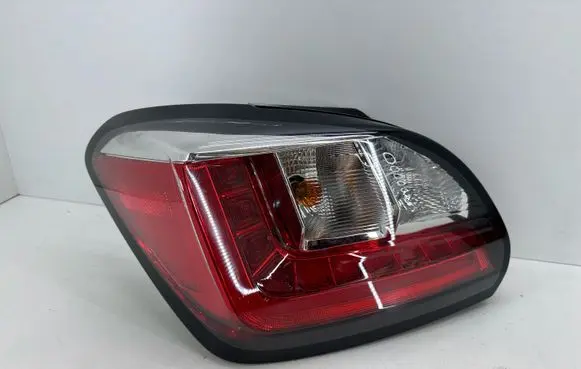 Mitsubishi Space Star Rear/tail lights 8330B245