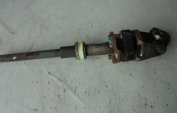 Jaguar XK8 - XKR Steering column universal joint MJE9503AB