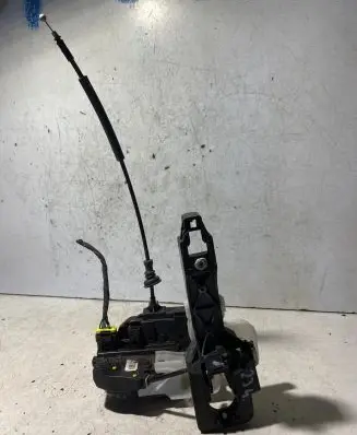 KIA Ceed Front door lock