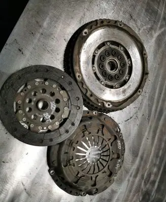Volvo S60 Clutch set kit 8675216 8200075102